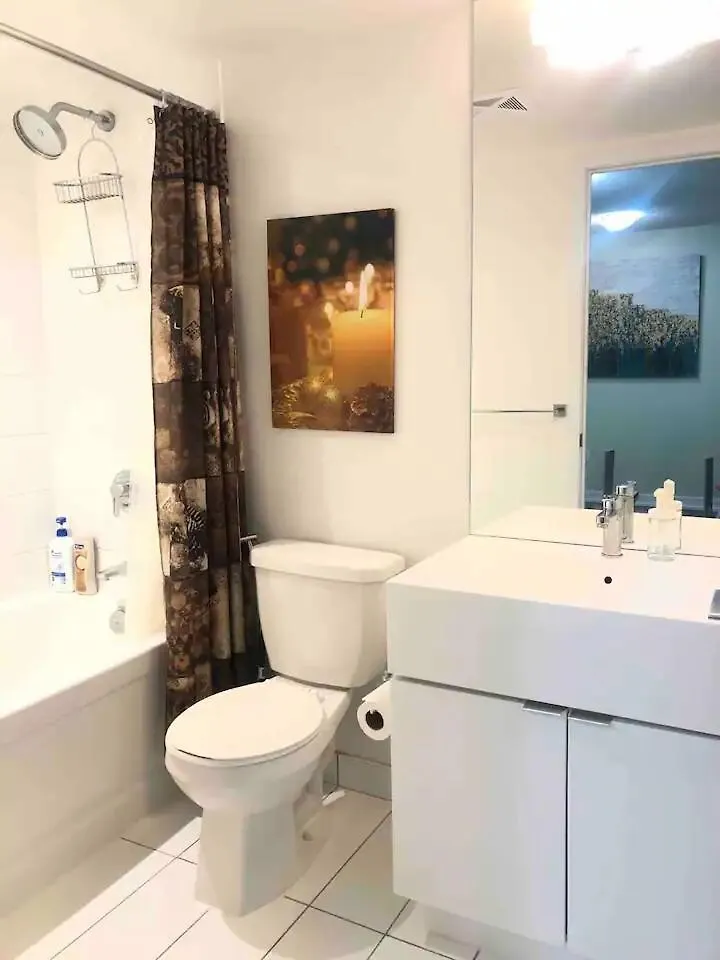 Apartamento Cozy Downtown 1Br Den Free Parking Near Cn Tower Toronto
